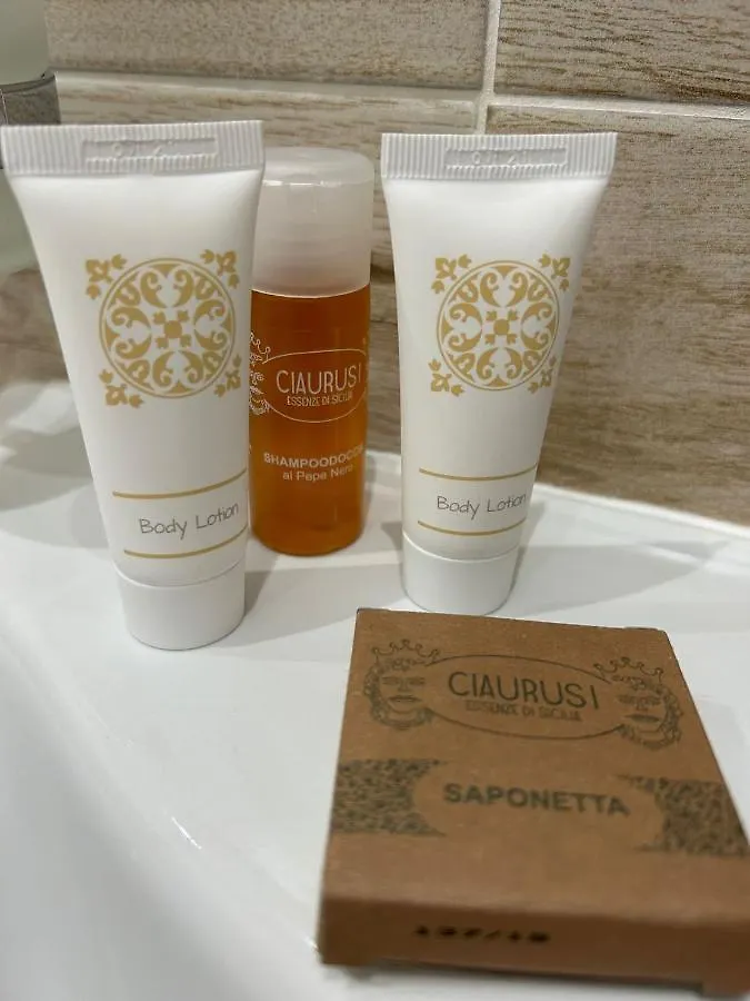 Lucia'S Rooms Syrakus Italien