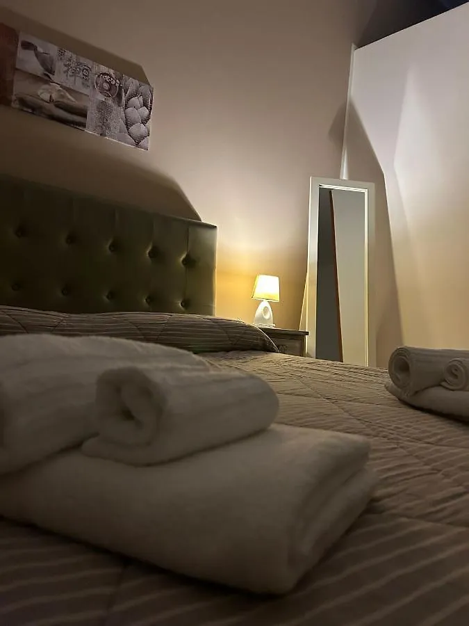 Lucia'S Rooms Syrakus 0*,  Italien